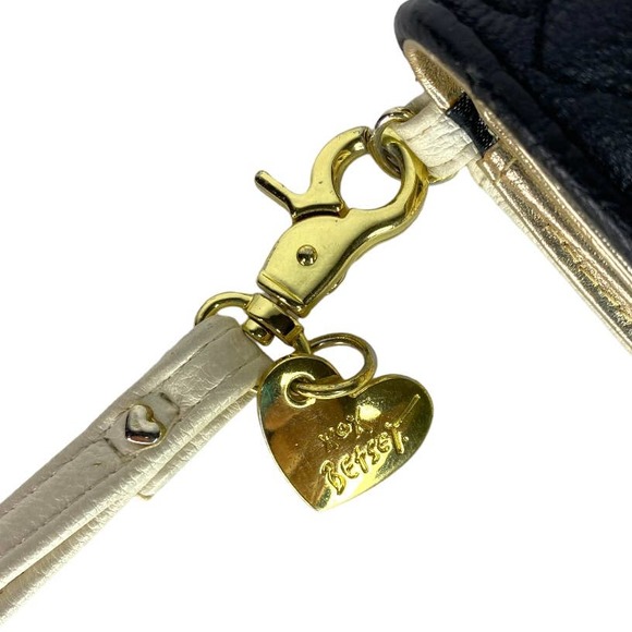 Betsey Johnson Quilted Bows Tow-Tone Flap Wristlet/Wallet - Picture 3 of 5